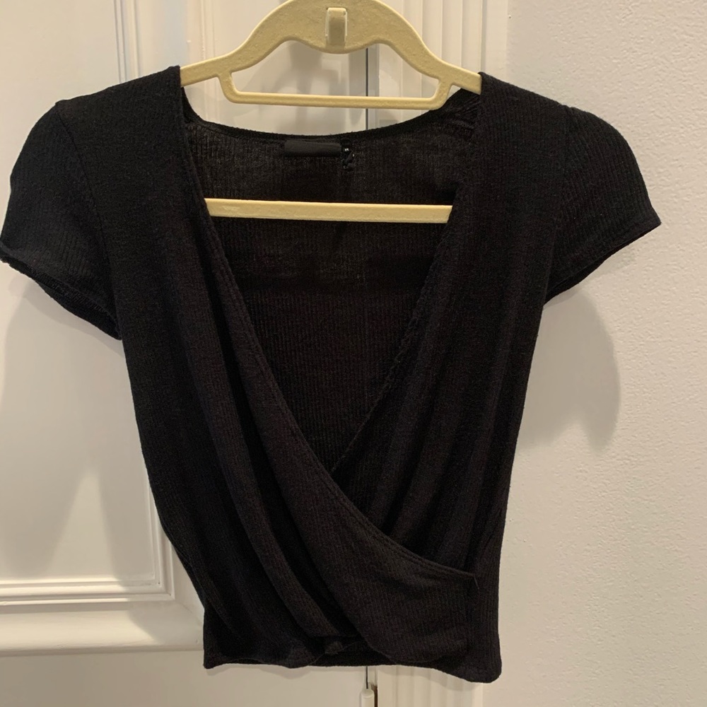 Urban outfitters cross over tee shirt